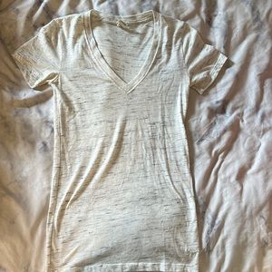 Cream & grey Pink v neck!